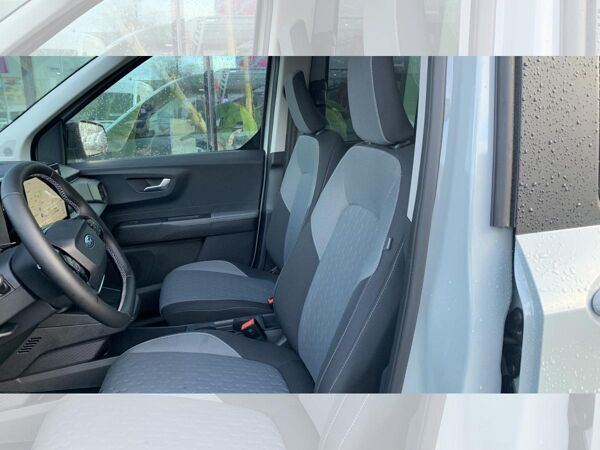 Ford Tourneo Courier Elektromotor 100 kW Titanium bild 7
