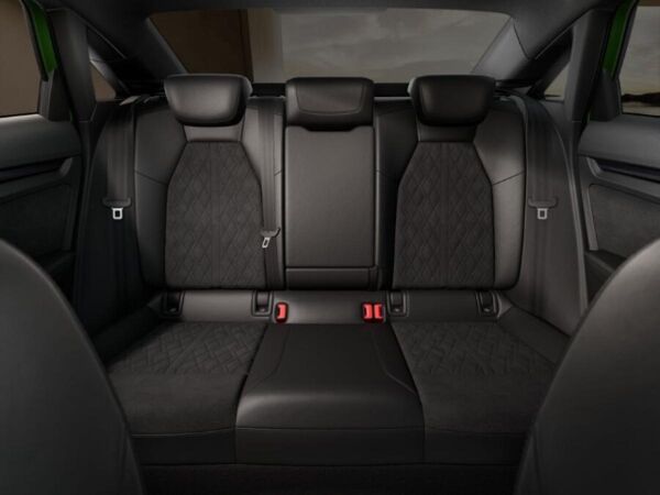 Audi RS3 Limousine ACC Matrix Navi SONOS HUD CarPlay bild 7