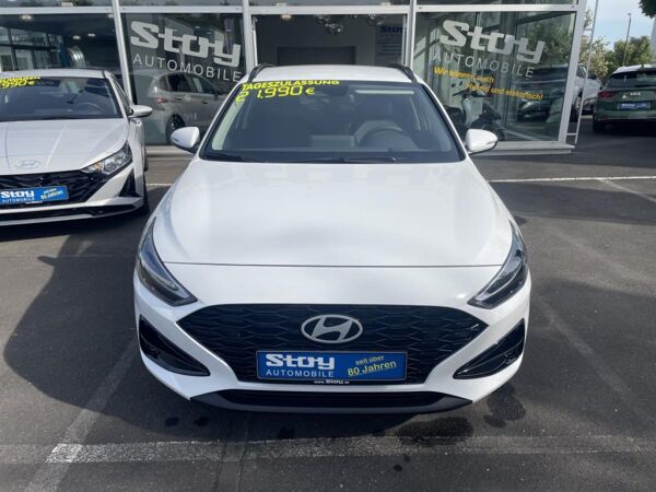 Hyundai i30 Kombi MJ25 1.0T-GDI Navi LED SHZ PDC v+h Kam bild 3