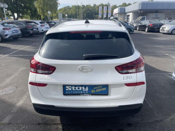 Hyundai i30 Kombi MJ25 1.0T-GDI Navi LED SHZ PDC v+h Kam bild 6