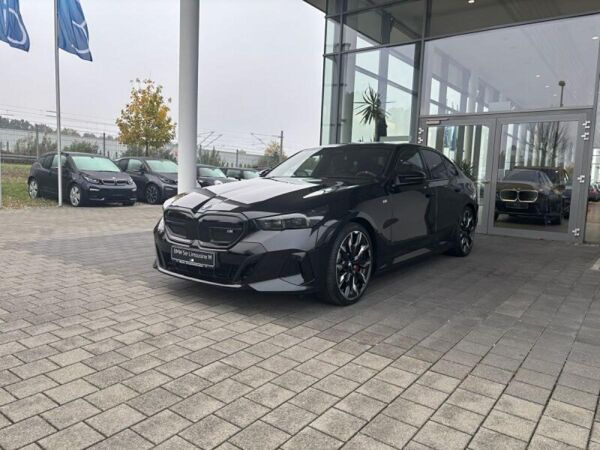 BMW i5 M60i xDrive ab Lager im ABVERKAUF ! bild 1
