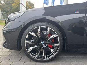 BMW i5 M60i xDrive ab Lager im ABVERKAUF ! bild 3