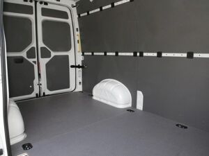 Volkswagen Crafter 35 Kasten 2.0 l 8-Gang Aut. bild 7