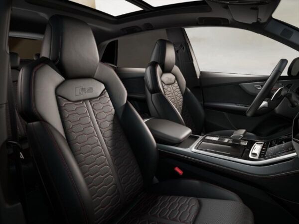Audi RS Q8 performance Pano Standhzg. AHK HUD B&O bild 7