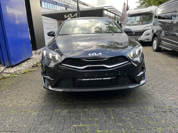 Kia Ceed SW 1.5 T-GDI 140 DCT GT-line SW,Tec,Performance bild 2