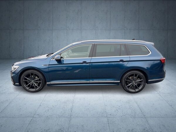 Volkswagen Passat Variant Elegance R-Line 2.0 TSI AHK/Pano/Assist bild 2