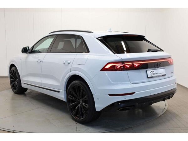 Audi Q8 TFSI e quattro S line business 0,5% DW Versteuerung bild 4