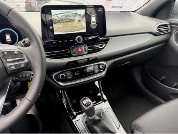 Hyundai i30 cw 1.0 T-GDi Advantage LED Navi CarPlay PDC Klimaa. bild 4