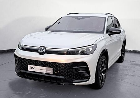 VW Tiguan Volkswagen R-Line, Black-Style, AHK, HUD, Panorama-Ausstell-/Schiebedach mit Panoramadach hinten