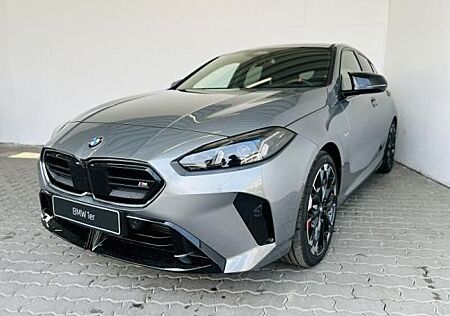 BMW M135i xDrive ab Lager !