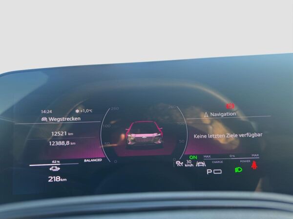 Audi A6 e-tron A6 Avant e-tron Matrix HuD Pano B&O AHK OLED TechPro ACC bild 6