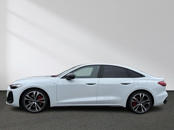 Audi A5 e-hybrid quattro MMI experience pro Panorama bild 2