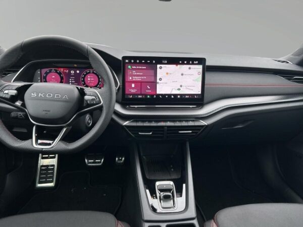 Skoda Octavia Combi 2.0 TSI 195 kW RS, AHK, Panorama-Schiebedach elektrisch bild 5
