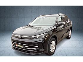 Volkswagen Tiguan Elegance 2.0 TDI 4MOTION *AHK*NAVI*WKR* Volkswagen Tiguan Elegance 2.0 TDI 4MOTION *AHK*NAVI*WKR*