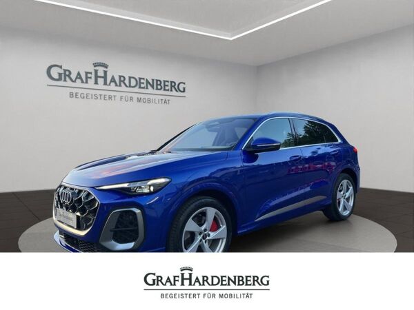 Audi Q5 SUV e-hybrid quattro bild 1