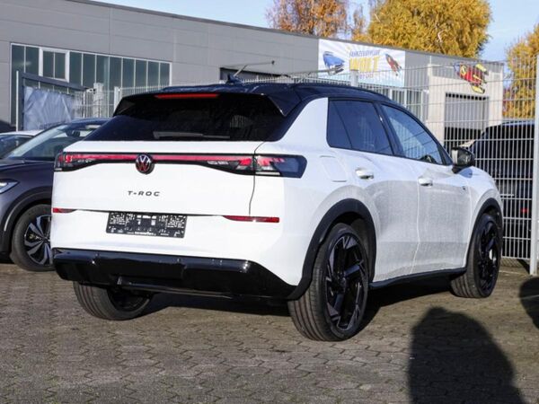 Volkswagen T-Roc 1,5 TSI DSG R-Line bild 2