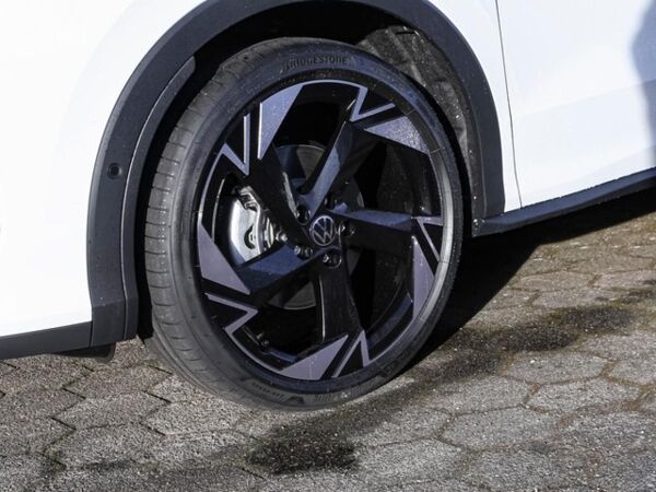Volkswagen T-Roc 1,5 TSI DSG R-Line bild 6