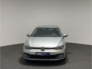 Volkswagen Golf VIII Lim. 1.5 TSI Navi RFK App Con. bild 4