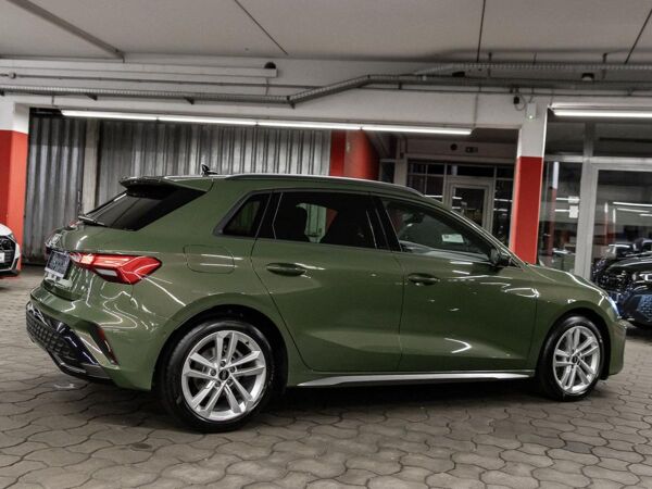 Audi A3 Sportback S line 30 TFSI S tronic bild 5