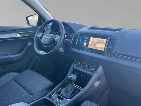 Skoda Karoq Selection,Tour 1,5 TSI 110 kW, AHK, elektr. Heckklappe bild 6