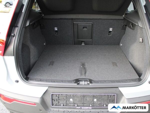 Volvo XC40 B3 Ultra Black Edition ❗LAGERWAGENAKTION❗SOFORT VERFÜGBAR❗ bild 4