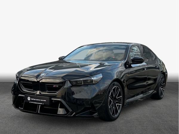 BMW M5 xDrive , 4-türig bild