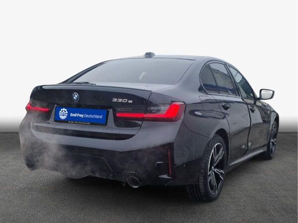 BMW 330 330e Aut. , 4-türig bild 2