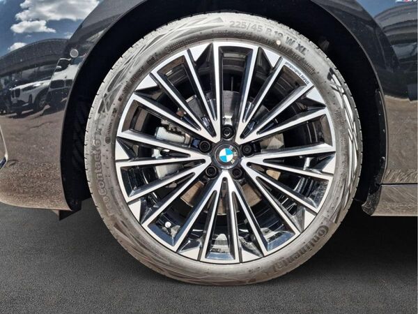 BMW 223i Active Tourer 223i xDrive Active Tourer Aut. , 5-türig bild 7