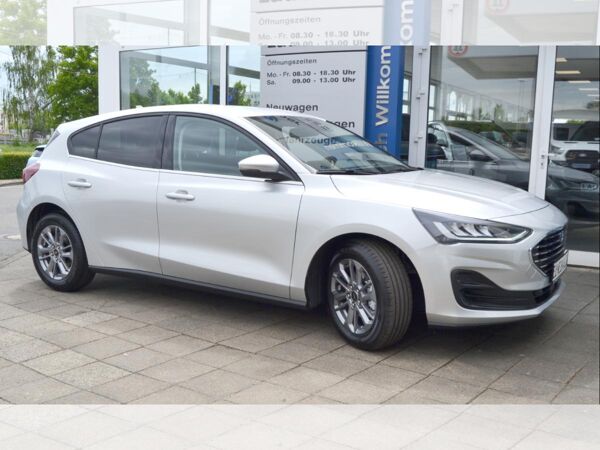 Ford Focus 1,0 EcoBoost Hybrid 92kW Titanium bild 4