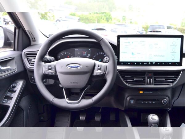 Ford Focus 1,0 EcoBoost Hybrid 92kW Titanium bild 5