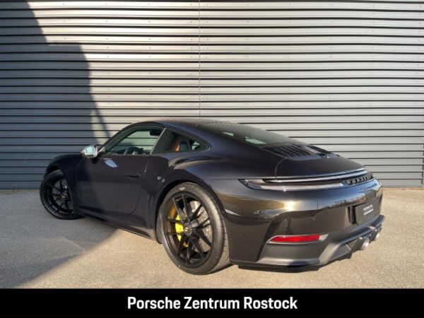 Porsche 992 Carrera 4 GTS - 541 PS - Dunkelolivmetallic bild 3