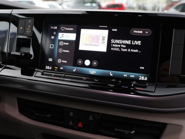 Volkswagen T7 Multivan "FAMILY" 2.0 TDI LÜ 7-Gang-DSG bild 7