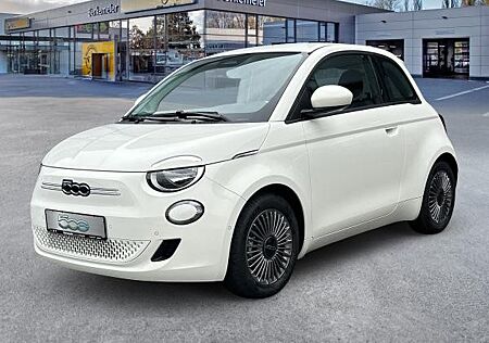 Fiat 500E Christmas Edition 23,8kwh🎄 🎅 360° Parksensoren/ Kamera / Sitzheizung🌟