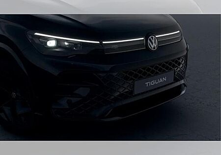 VW Tiguan Volkswagen R-Line 2.0 TDI DSG Black Style AHK !!nur noch im Dezember!!
