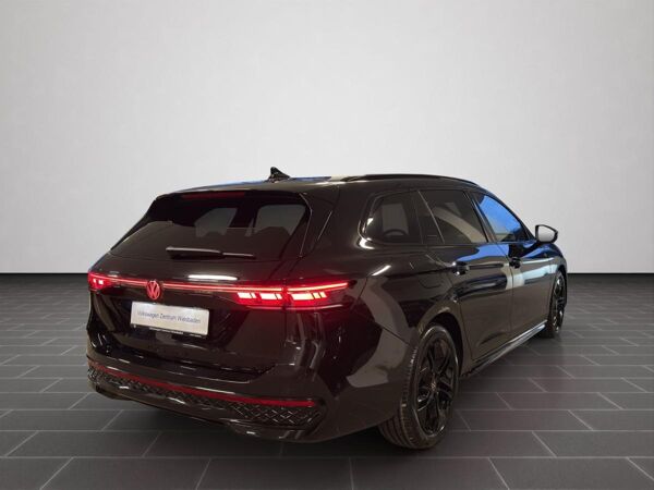 Volkswagen Passat R-Line 2.0 TDI DSG WKR NAVI IQ SITZHZ bild 2