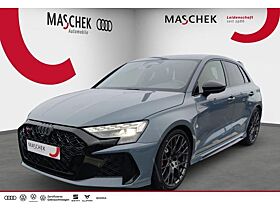 Audi RS3 Sportback SONOS DachSpoiler Schalensitz 280 Audi RS3 Sportback SONOS DachSpoiler Schalensitz 280