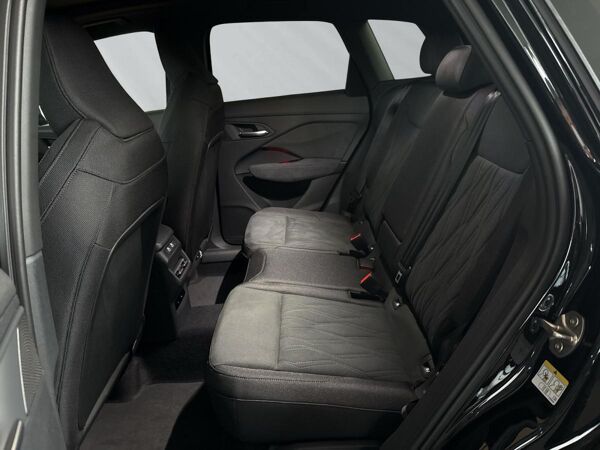 Audi Q3 TFSI quattro s-line 195 kW S tronic Sonderkonditionen* bild 5