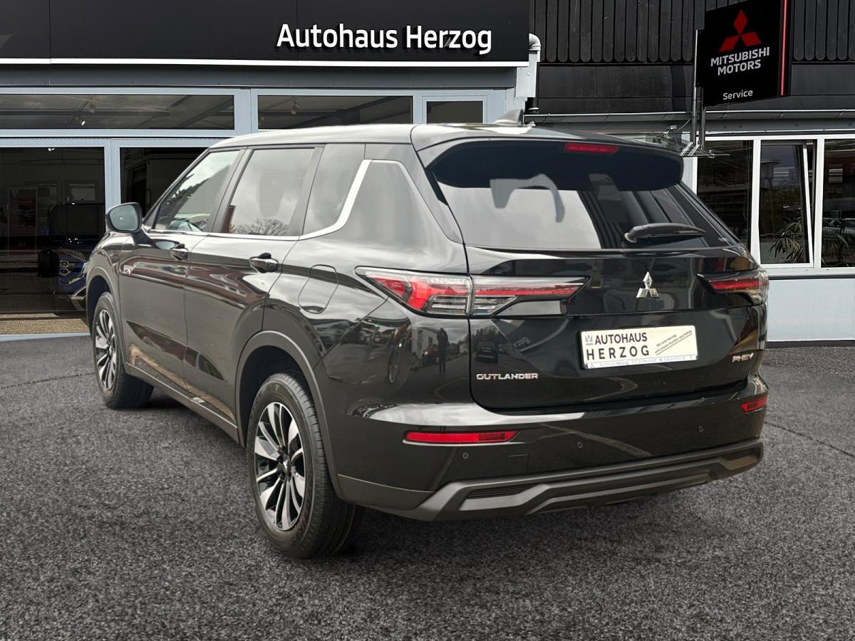 Mitsubishi Outlander 2.4 PHEV 4WD DIAMANT *BILD ZEIGT PLUS* bild 3