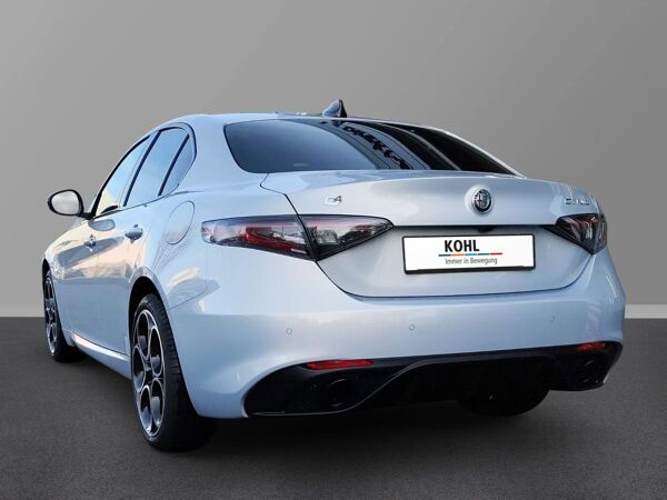 Alfa Romeo Giulia Veloce 2.0 Turbo 280PS AT8 Q4 Navi bild 3