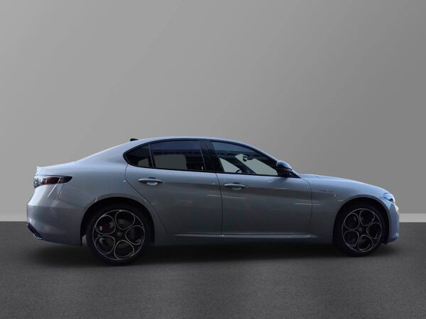 Alfa Romeo Giulia Veloce 2.0 Turbo 280PS AT8 Q4 Navi bild 5