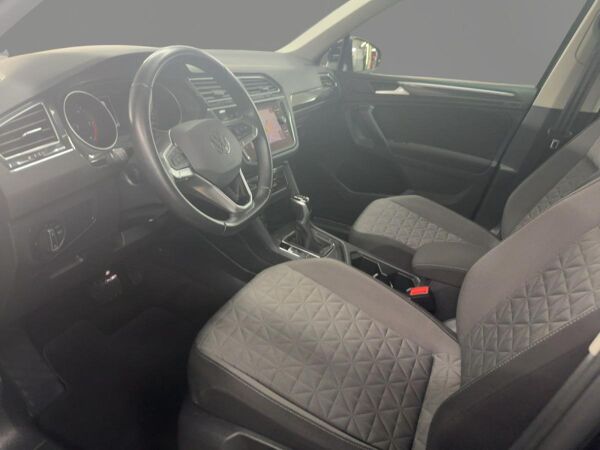 Volkswagen Tiguan Life 2.0 TDI DSG LED NAV AHK KAM LANE PDC bild 7