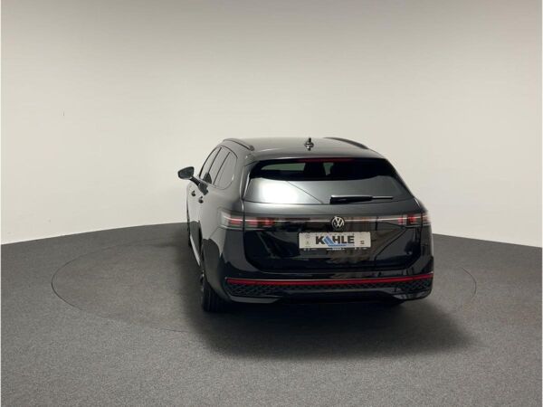 Volkswagen Passat R-Line 2.0 l TDI DSG SOFORT VERFÜGBAR! CarPlay Black Matrix bild 6