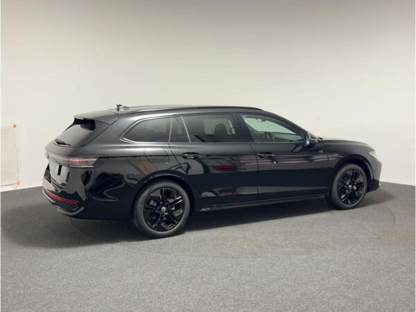 Volkswagen Passat R-Line 2.0 l TDI DSG SOFORT VERFÜGBAR! CarPlay Black Matrix bild 7