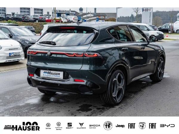 Alfa Romeo Tonale Ibrida Veloce 1.5 VGT HYBRID PANORAMA MEMORY HARMAN-KARDON 20 ZOLL TECHNOLOGIE bild 5