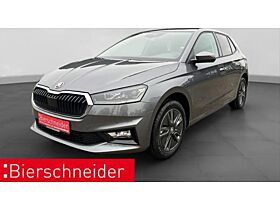 Skoda Fabia *AKTION* 1.5 TSI DSG Tour NAVI ACC WINTER KAMERA AUTO APPLE CARPLAY Skoda Fabia *AKTION* 1.5 TSI DSG Tour NAVI ACC WINTER KAMERA AUTO APPLE CARPLAY