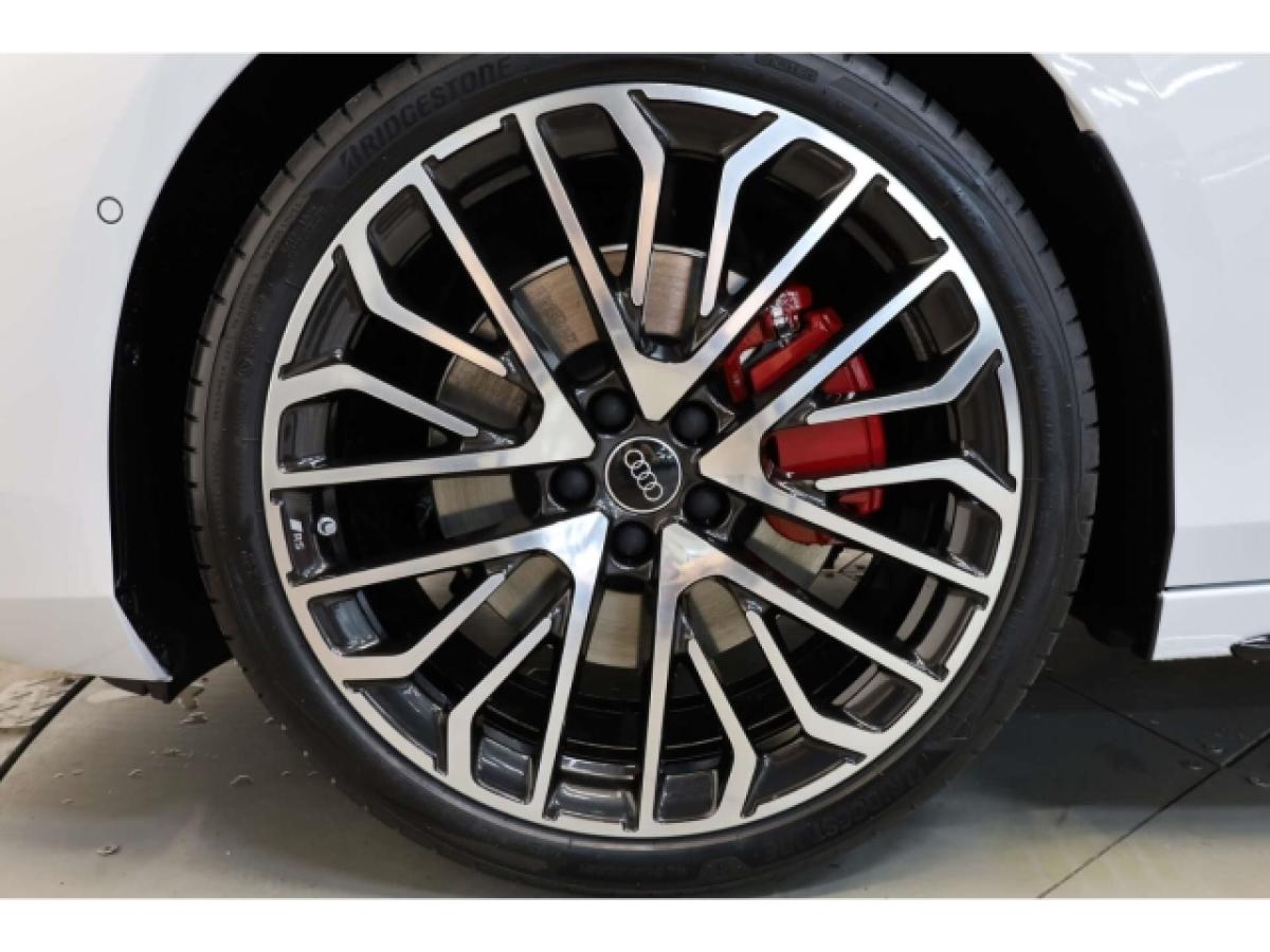 Audi A6 Avant TFSI quattro S line edition one bild 5