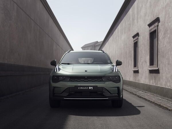 LYNK & Co 01 CORE / Alle Farben! / GEWERBE bild 4