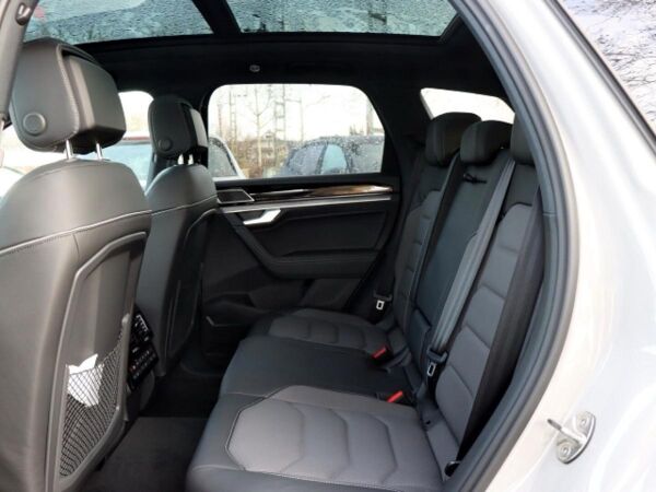 Volkswagen Touareg R-Line 3.0 TDI Final Edition - NUR BIS 25.05.2026 bild 6