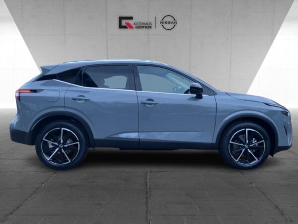Nissan Qashqai N-WAY 205PS Automatik Winter/HUD/AVM/Navi bild 6
