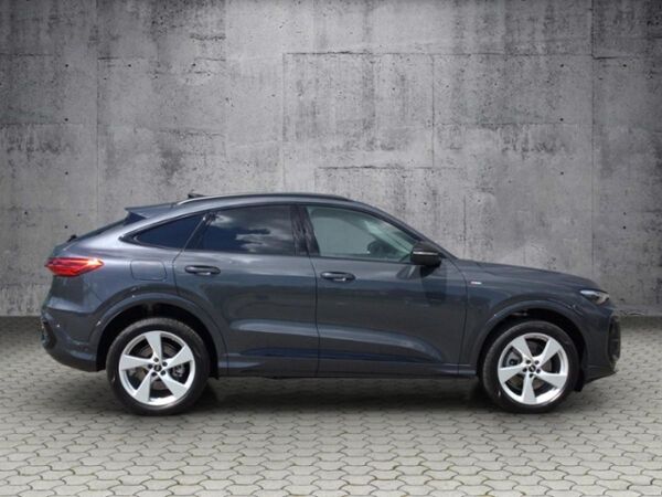 Audi Q5 Sportback 2.0 TDI quattro S-LINE 5JG/TECHPLUS bild 4